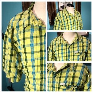 Columbia omni shade Sun protection size xl. Green